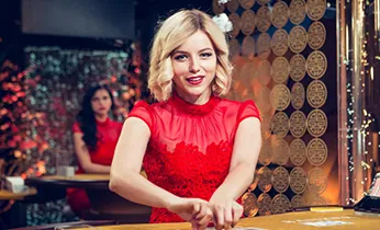 Đá gà cựa dao/cựa sắt